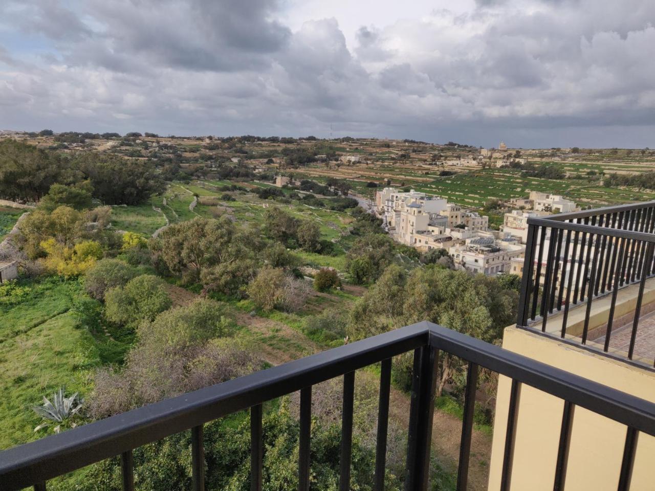 马尔萨斯卡拉Panoramic Penthouse In Marsascala Which Enjoys Sea And Country Views公寓 外观 照片