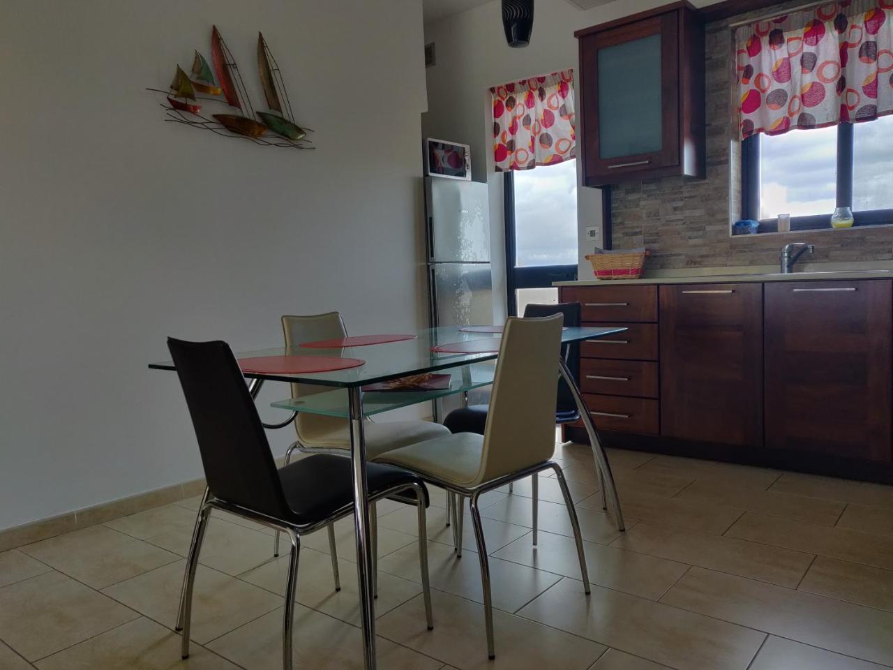马尔萨斯卡拉Panoramic Penthouse In Marsascala Which Enjoys Sea And Country Views公寓 外观 照片